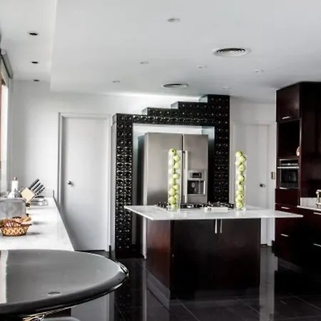 Cozy Flat In *