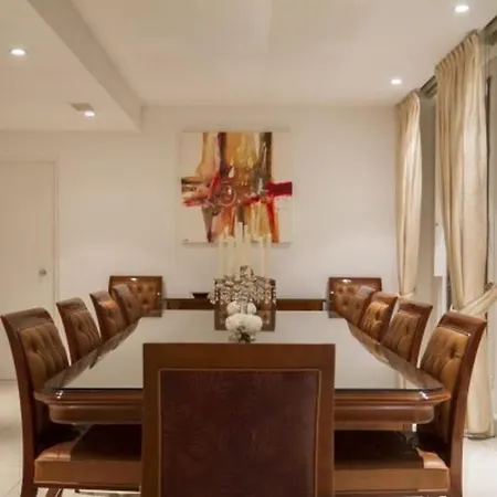 Cozy Flat In *